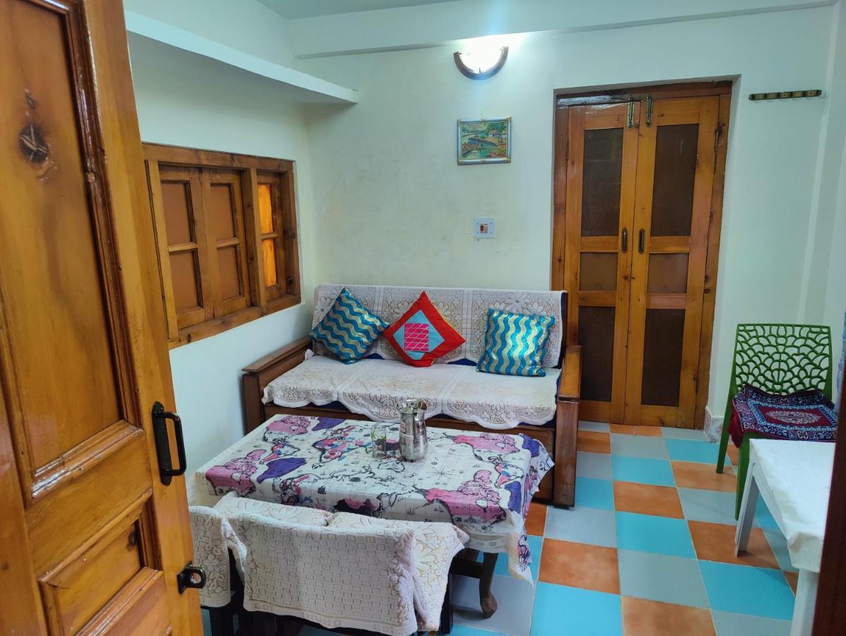 Silk Route Home Stay كالبا المظهر الخارجي الصورة