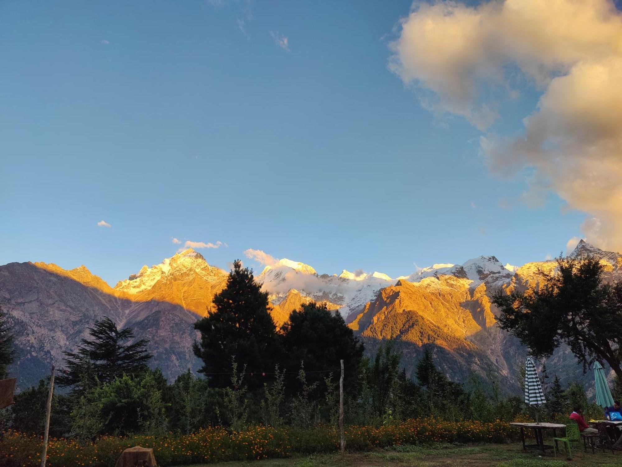 Silk Route Home Stay كالبا المظهر الخارجي الصورة